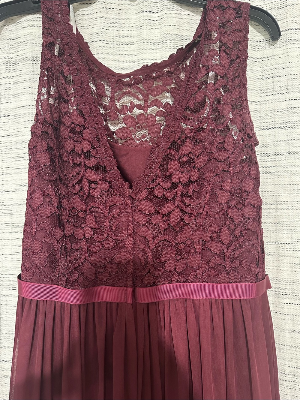 David's Bridal Sleeveless Lace Bodice Maxi Dress in Wine - Picture 3 of 6
